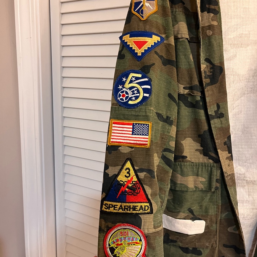 Off White Field Jacket - image 2